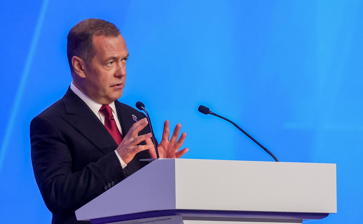 https://media.express-live.ru/Медведев охарактеризовал взятие Константиновки как важный этап спецоперации